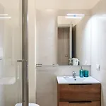 Host4u - Tresanda In Center Apartman *