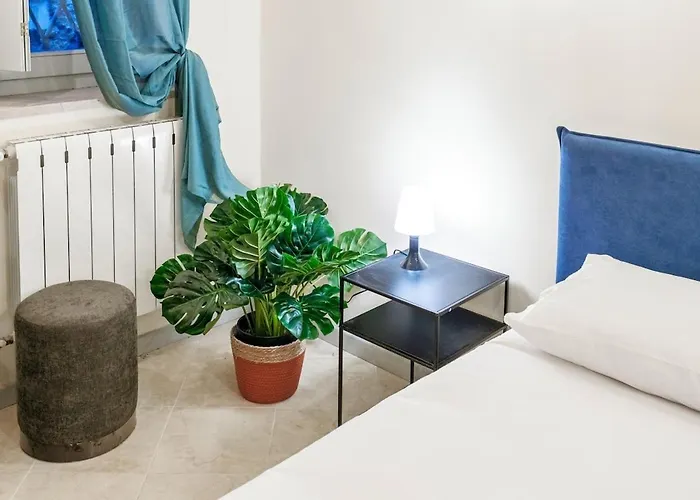 Host4u - Tresanda In Center Apartment Brescia