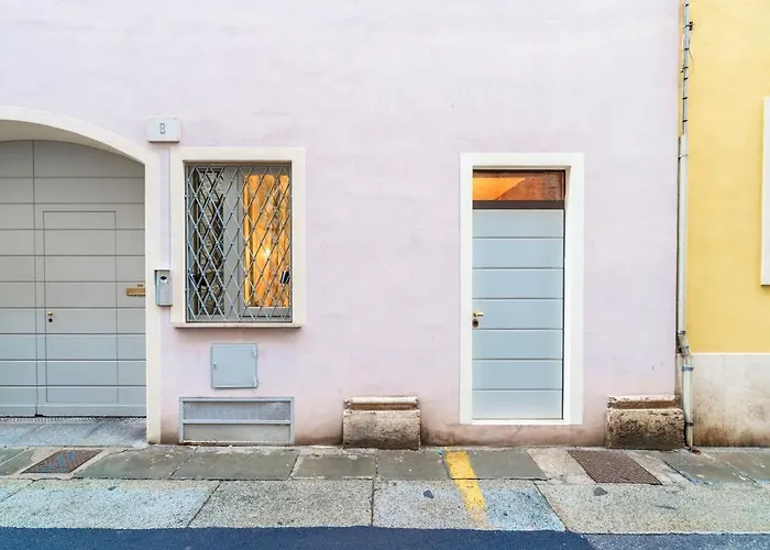 Host4u - Tresanda In Center * Brescia